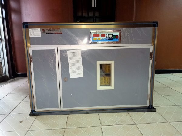 528 full hatcher incubator - Copy 528 full hatcher incubator - Copy