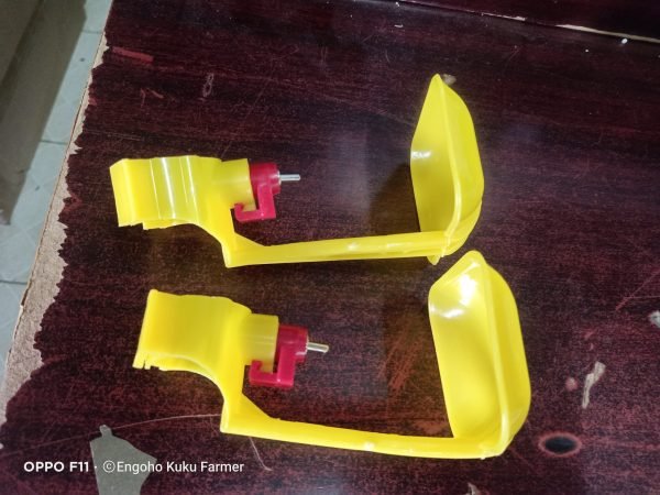 Chicken nipple drinkers Chicken nipple drinkers